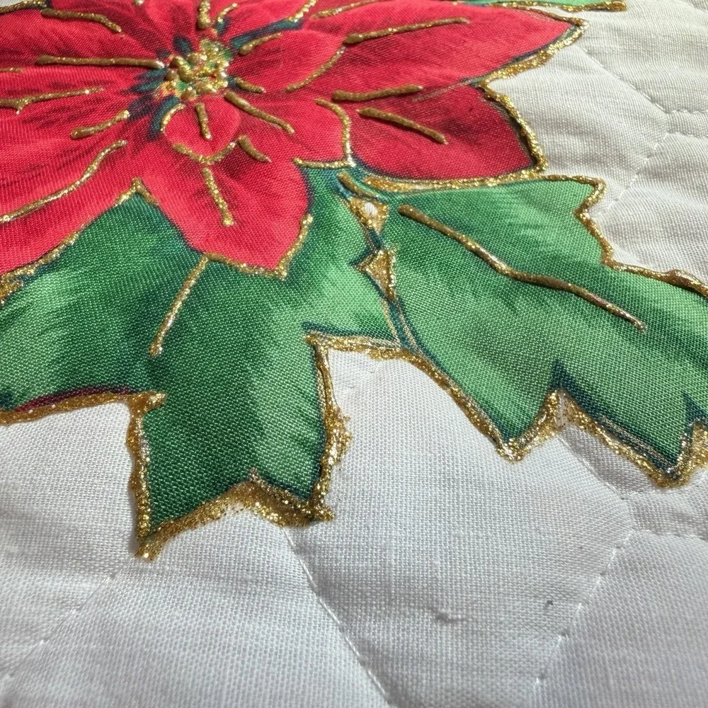 VTG‎ Quilted Poinsettia Tree Skirt 44
